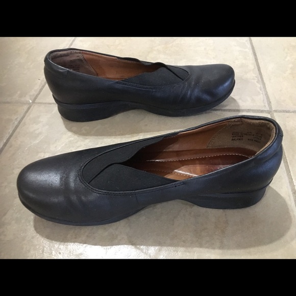 Clarks - Picture 6 of 6